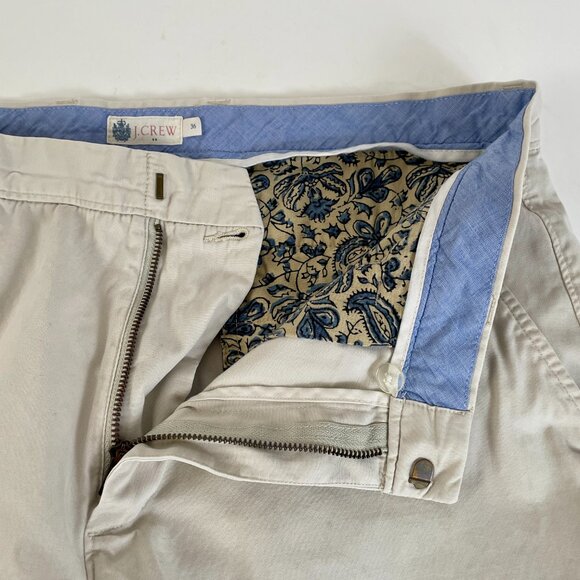 Men's J. Crew Flat Front Chino Shorts, Light Tan Khaki, Size 36 - Picture 5 of 5